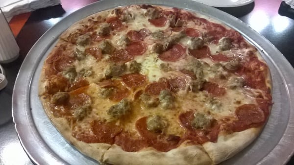 New York Pepperoni and Sausage Pizza