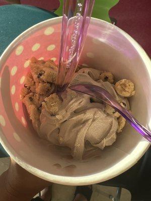 Barely any froyo cost $6