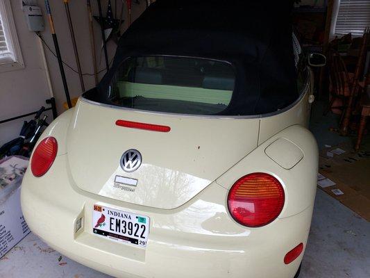 Convertible glass and top repair.  None upholstery work done to tops and backglass that have issues.  Very common problem, uncommon repair!