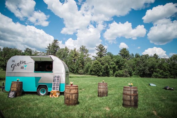 Our Gin Tin, vintage mobile bar