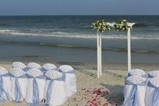 Large or small weddings are accommodated by MBWE