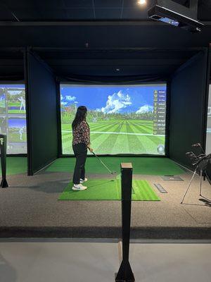 1 of 8 golf simulators