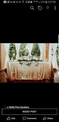 Head table in the reception area