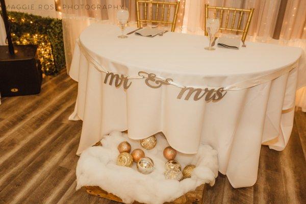 Whether you prefer an intimate sweetheart table or a large head table, our staff is prepared to make your wedding dreams a reality!