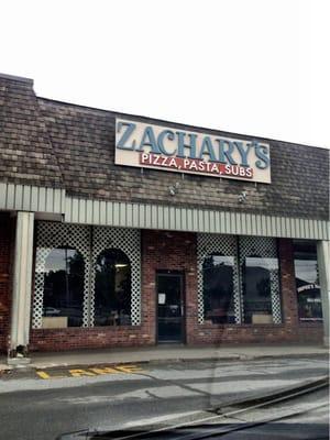 Zachary's Pizza