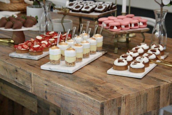 lemon jar pecan tart strawberry tart macaron raspberry brownies catering