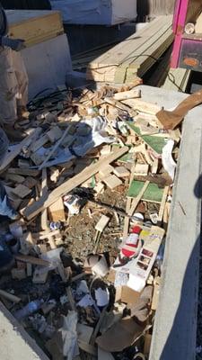 we can handle construction debris clean up