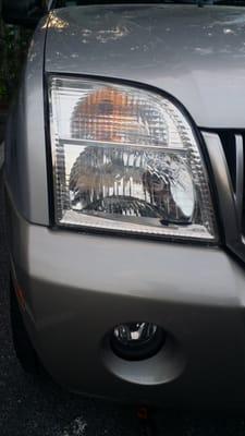 04 Mercury Mountaineer Headlight Restoration after. ..