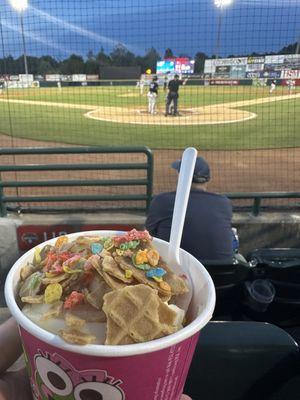 Sweet frog and home plate!