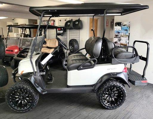 2021 Club Car Electric 4-passenger Metallic Glacier White Onward