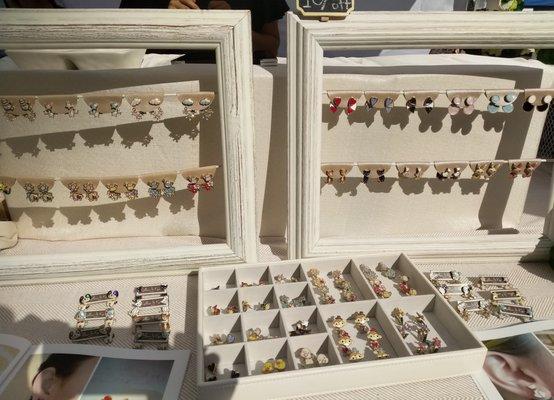 Handmade earrings in the 'Art Market' area