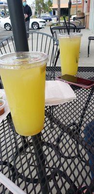 Fresh lemonade