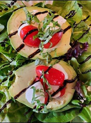 Avocado Caprese Salad