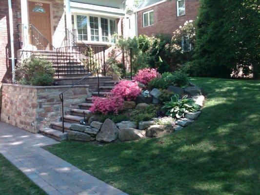 Garden and paver/stone wall and steps