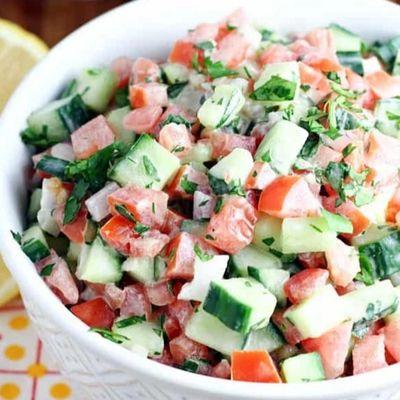 Chopped Tomato, Cucumber & Parsley