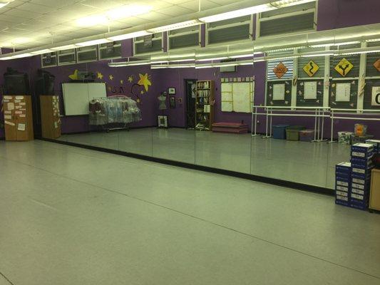 South Miami Magnet Dance Room