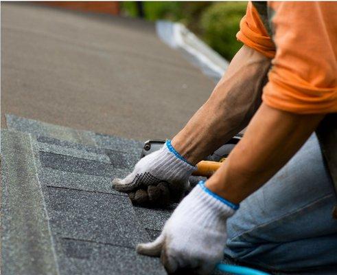 Asphalt shingles roof installation