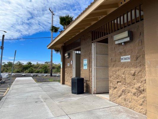 Bathrooms at pavilion