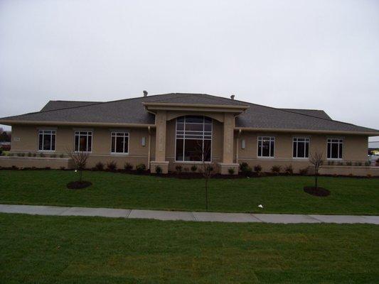 Avon Family Dentistry
  Dr. Rebecca De La Rosa 
   7318 East US HWY 36  Ste. 100 Avon, IN 46123. www.avonfamilydentist.com