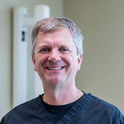 Spokane dentist Dr. Eric Ellingsen at Smile Source Spokane - South Hill