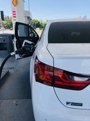 Filling up!  Cheapest shell in the area, the screens on the pumps need to be replaced, you can hardly see what's going on!