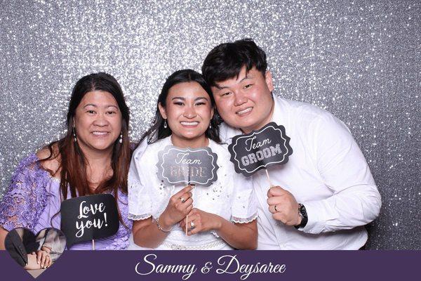 Yoomee Photo Booth Rental