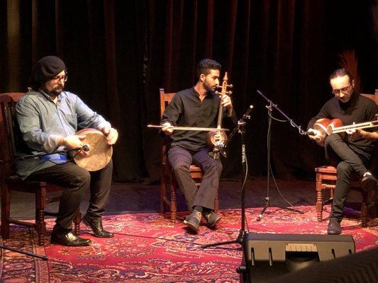 Pezhham Akhavass on Tombak and Daf, Behfar Bahadoran on Tar and Setar, and Farzin Dehghan on Kamancheh, showcased traditional Persian music