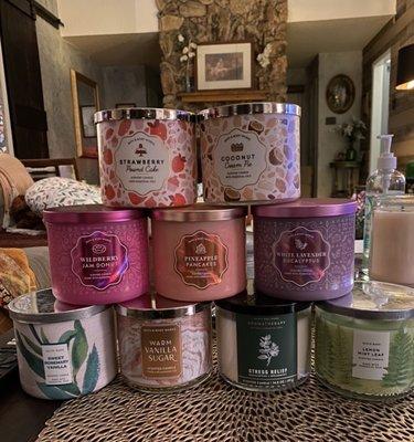 I can't stop buying the 3 wick candles...