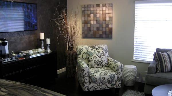 Patient Lounge - enjoy a Keurig while relaxing.