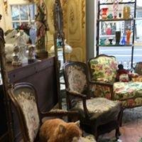 antique vintage furniture