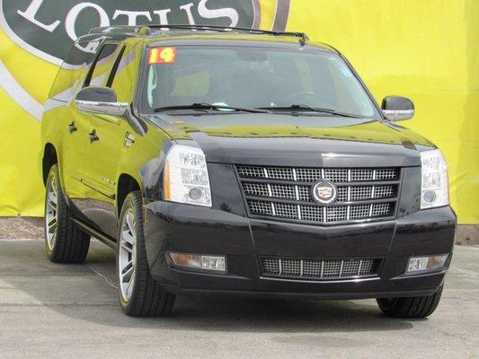 Escalade ESV Premium