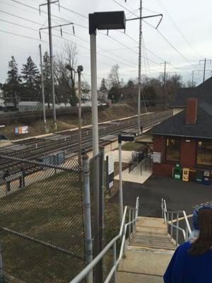 Folcroft Train Station