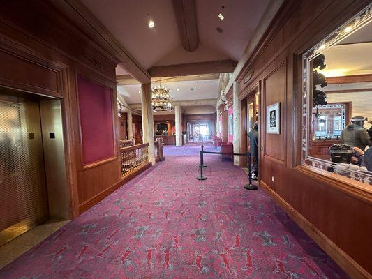 Corridor on main level at Carol's Day Lodge