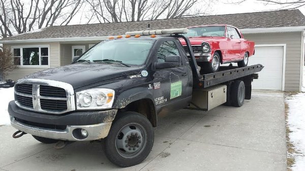 Towing, Roadside Assistance, Full Truck & Auto Repair Shop