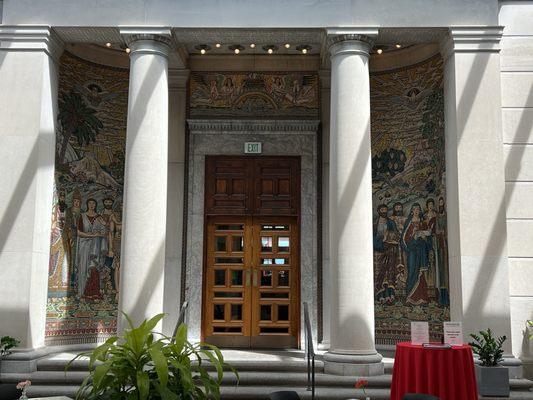 Currier Museum of Art - Winter Garden Cafe