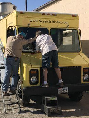 Yes, we do food truck windshields.