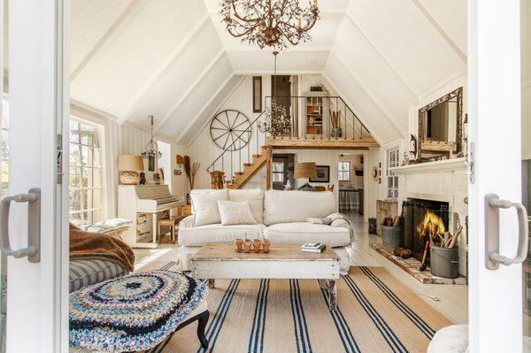 Farmhouse living room, lake arrowhead