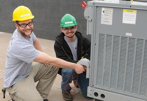 Commercial HVAC Maintenance
 Commercial HVAC Service
 System Maintenance