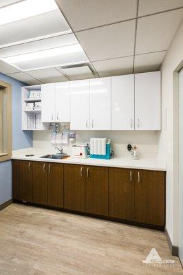 Malcomson Dentistry's sterilization room.