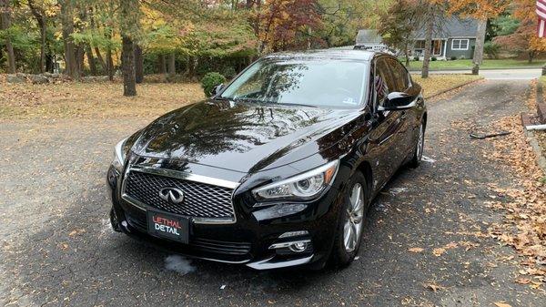 Hand Car Wash on a 2014 Infinity Q50