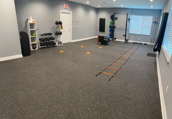 Come check out our awesome facility where we do exercise rehab, sports performance training, personal training, sports recovery & much more!