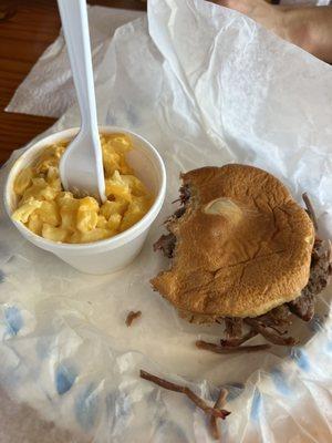 Brisket Sandwich with Mac and Cheese