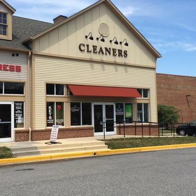 Village Cleaners on Sugarloaf Parkway