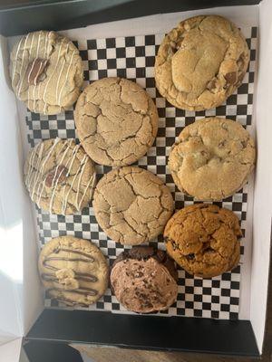 Chocolate chip, pumpkin chocolate chip, banana Nutella, biscoff, chocolate buttercream, and snickerdoodle cookies