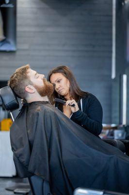 Tiffany one of our talented Stylist at Earleigh Heights. Come get a fresh haircut for the weekend! Reservations and Walk Ins Welcomed