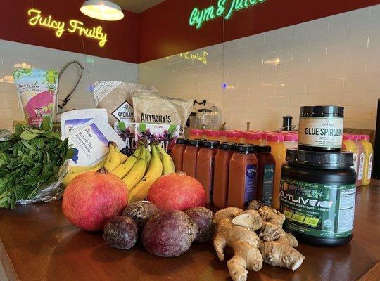 Juicy Fruity Gym & Juice