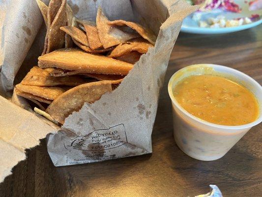 Queso and chips