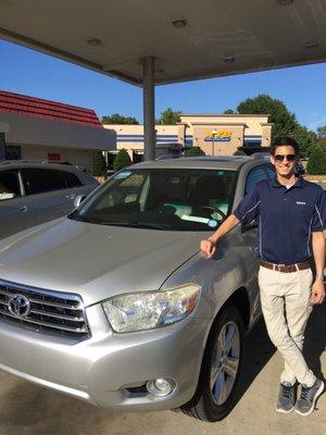 Joey and his faithful family workhorse '08 Toyota Highlander, meticulously maintained by ACC