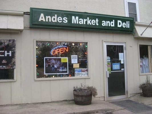 Andes Market & Deli