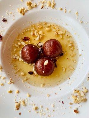 My favorite dessert never looked so good. Gulab Jamun.